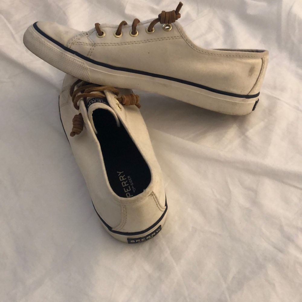 Sperry low rise slip ons